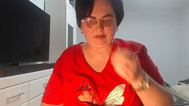 Amandamuller1982 online show from May 2026 08:25:01 PM