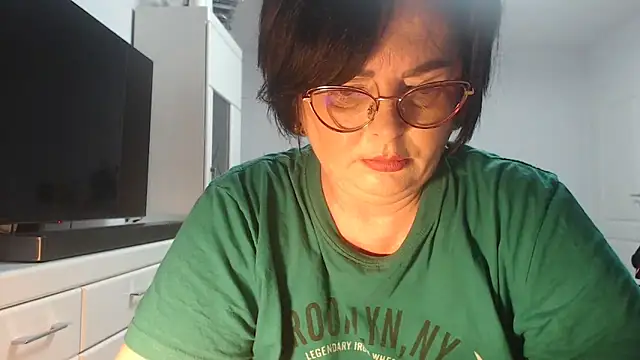Amandamuller1982 online show from June 2026 07:35:02 PM
