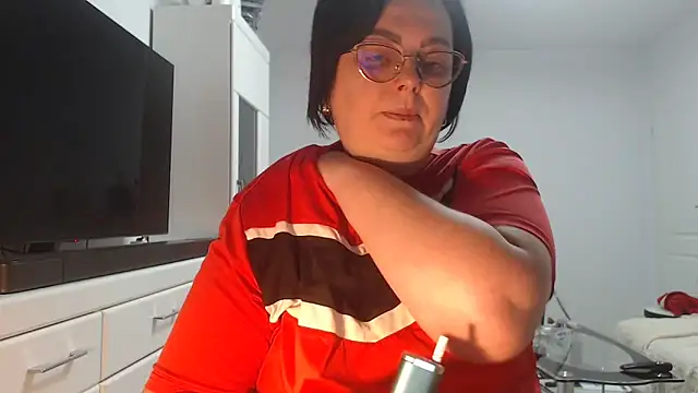 Amandamuller1982 online show from June 2026 10:36:02 PM