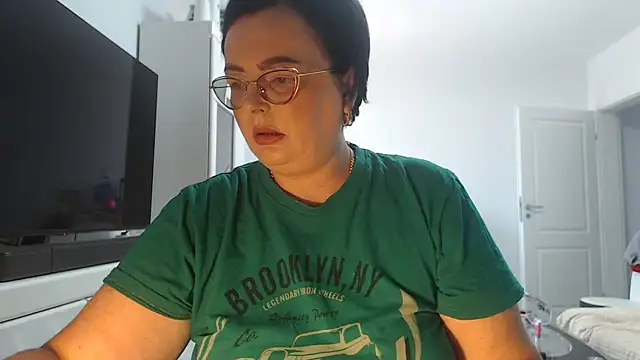 Amandamuller1982 online show from June 2026 08:24:01 AM