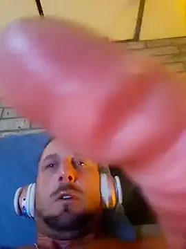 kendo536 online show from October 2025 09:38:02 AM