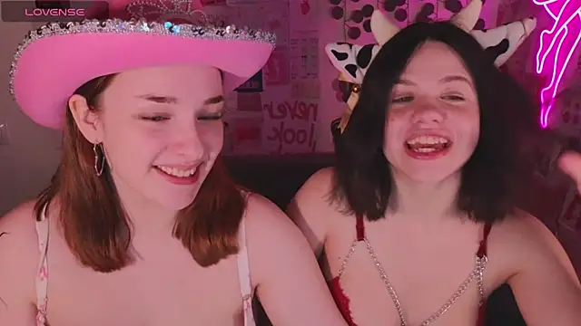 CookyDaisy online show from March 2025 06:12:02 PM