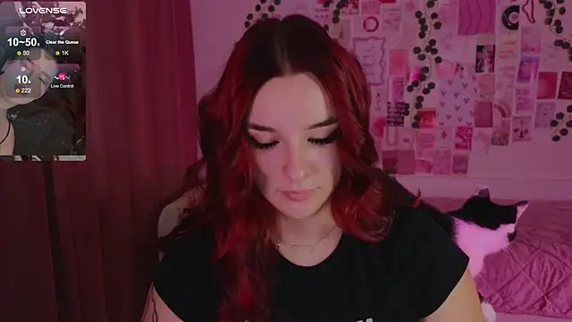 CookyDaisy online show from November 2025 07:45:02 PM