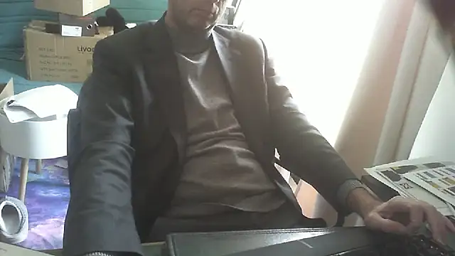 Snapshot of shyfrenchcock1 chatting on February 2026 02:34:01 PM shyfrenchcock1 online show from February 2026 02:34:01 PM