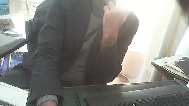 Snapshot of shyfrenchcock1 chatting on March 2026 01:28:01 PM shyfrenchcock1 online show from March 2026 01:28:01 PM