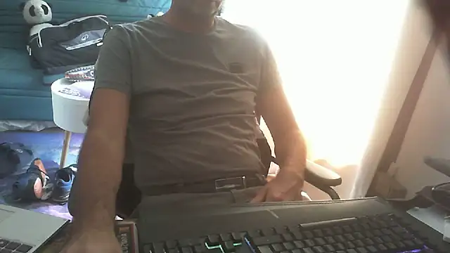 shyfrenchcock1 online show from August 2026 09:59:01 AM