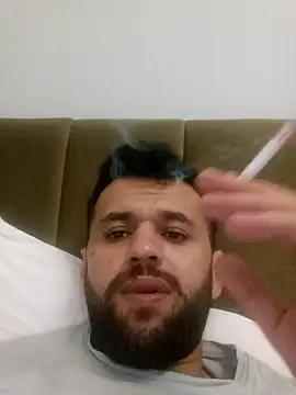 Snapshot of miranilayda chatting on October 2025 08:27:02 PM miranilayda online show from October 2025 08:27:02 PM