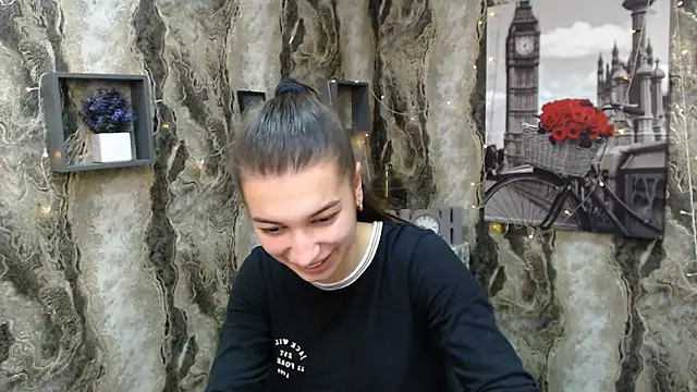KarolinaRosse  online show from December 2024 09:59:02 AM