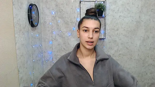 KarolinaRosse  online show from January 2025 10:27:02 AM