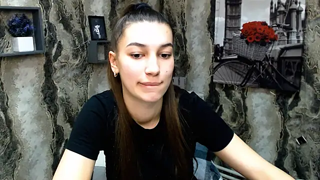 KarolinaRosse  online show from February 2025 01:11:02 PM
