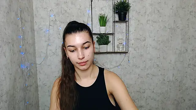 KarolinaRosse  online show from February 2025 11:41:02 AM