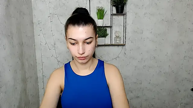 KarolinaRosse  online show from March 2025 06:53:01 AM