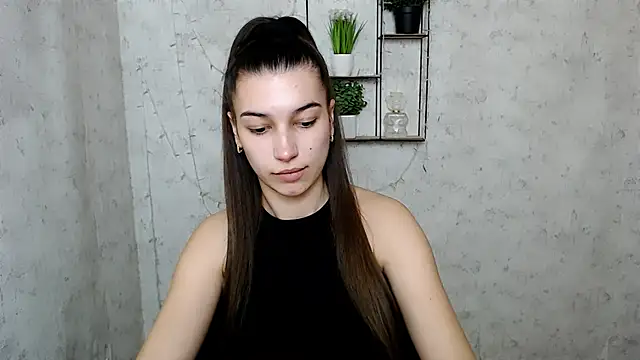 KarolinaRosse  online show from March 2025 09:56:01 AM
