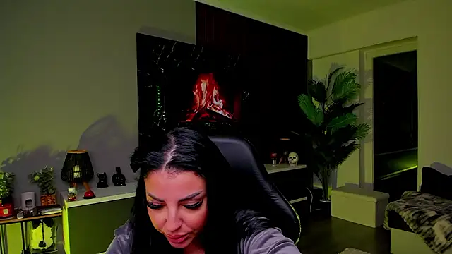 Snapshot of anemarieejolie chatting on February 2026 06:59:02 PM anemarieejolie online show from February 2026 06:59:02 PM