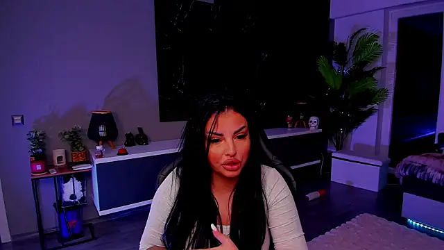 Snapshot of anemarieejolie chatting on February 2026 06:20:02 PM anemarieejolie online show from February 2026 06:20:02 PM