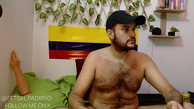 Snapshot of fetish_padrino chatting on February 2025 11:04:01 PM fetish padrino online show from February 2025 11:04:01 PM