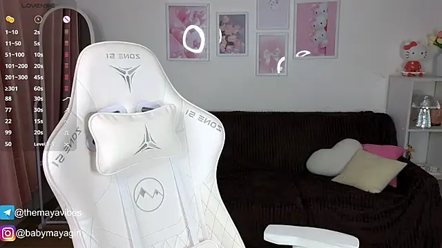 Maya Rave online show from October 2025 03:51:02 AM