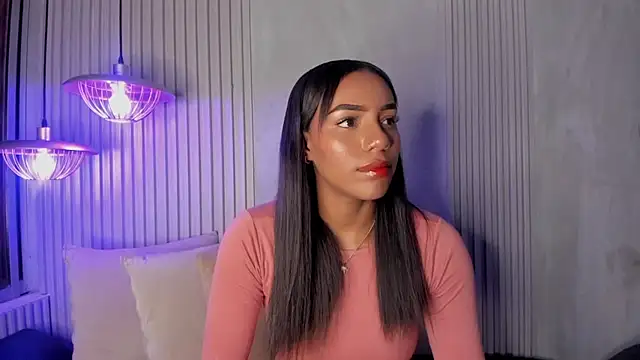 Snapshot of ChloeTayylor_ chatting on January 2025 08:26:02 PM ChloeTayylor online show from January 2025 08:26:02 PM