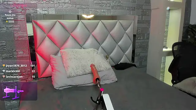 Snapshot of Aron_Bolt chatting on February 2025 11:13:01 PM Aron Bolt online show from February 2025 11:13:01 PM