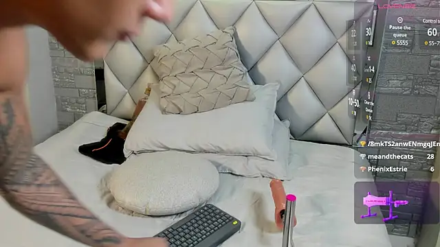 Snapshot of Aron_Bolt chatting on February 2025 05:13:01 AM Aron Bolt online show from February 2025 05:13:01 AM