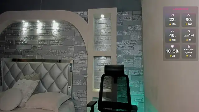 Snapshot of Aron_Bolt chatting on March 2025 08:25:01 PM Aron Bolt online show from March 2025 08:25:01 PM