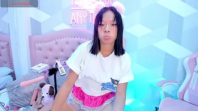 AikoLee  online show from February 2025 10:51:01 PM