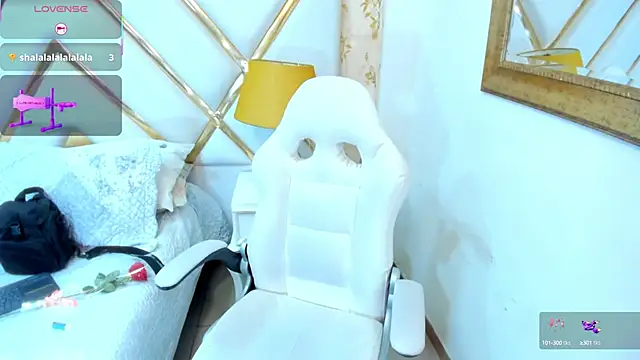 AikoLee  online show from March 2025 05:54:01 PM