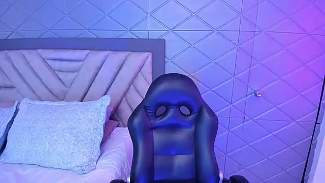 AikoLee  online show from October 2025 08:44:02 AM