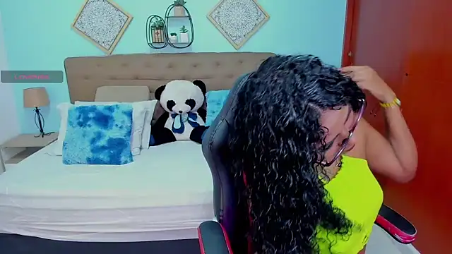 Edelaine rogers online show from March 2026 05:13:01 AM