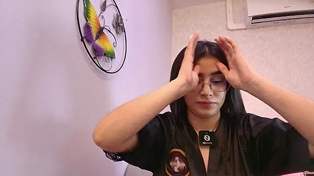 Amy wats0n online show from February 2026 07:01:02 PM