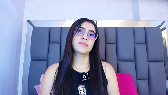 Amy wats0n online show from April 2026 07:09:01 PM