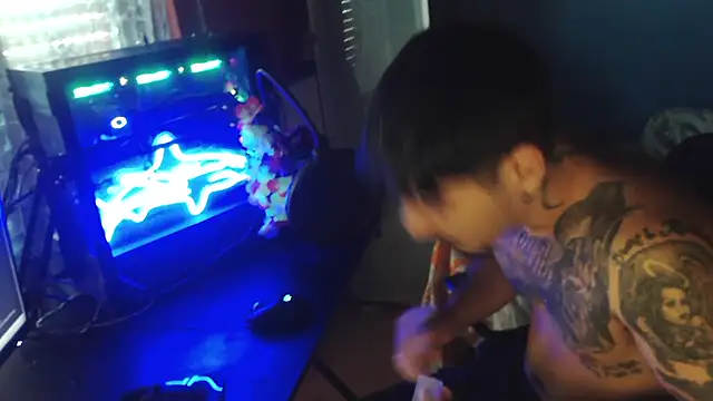 Snapshot of Badboyi1997 chatting on October 2025 11:40:01 AM Badboyi1997 online show from October 2025 11:40:01 AM