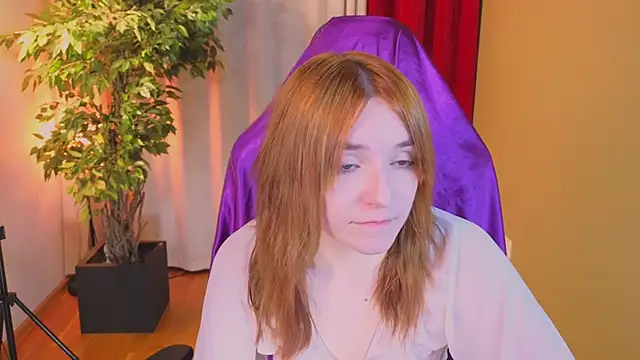 Rita flame online show from October 2025 08:51:01 PM