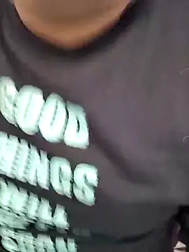 Snapshot of hardyloves chatting on December 2024 08:10:02 AM hardyloves online show from December 2024 08:10:02 AM