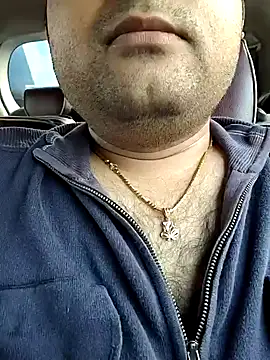 Snapshot of hardyloves chatting on January 2025 12:24:02 PM hardyloves online show from January 2025 12:24:02 PM