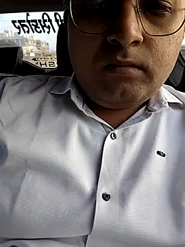 Snapshot of hardyloves chatting on January 2025 02:39:02 AM hardyloves online show from January 2025 02:39:02 AM