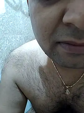 Snapshot of hardyloves chatting on January 2025 03:11:02 AM hardyloves online show from January 2025 03:11:02 AM