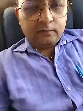 Snapshot of hardyloves chatting on January 2025 11:45:02 AM hardyloves online show from January 2025 11:45:02 AM