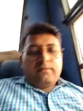 Snapshot of hardyloves chatting on January 2025 02:00:02 AM hardyloves online show from January 2025 02:00:02 AM