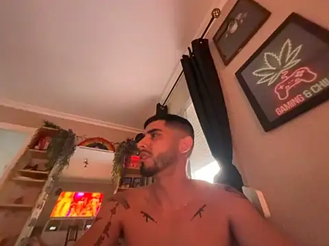 Snapshot of Chicos_defiesta chatting on September 2025 05:35:02 PM Chicos defiesta online show from September 2025 05:35:02 PM