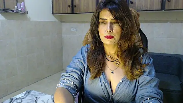 pareeti online show from February 2026 05:57:02 PM