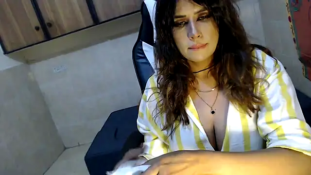 pareeti online show from March 2026 06:47:02 PM