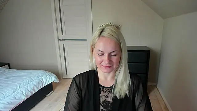 Alicee Gracee online show from October 2025 06:58:02 AM