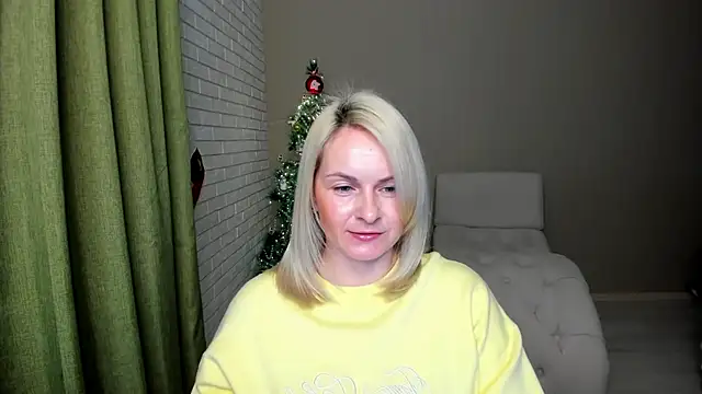 Alicee Gracee online show from December 2025 07:54:01 PM