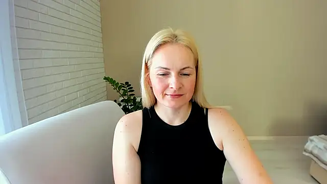 Alicee Gracee online show from March 2026 11:05:01 AM