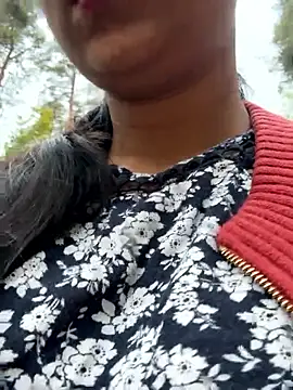 ScarletAss online show from September 2025 04:33:02 AM