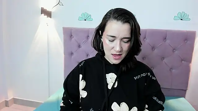 kyoakane online show from December 2024 03:37:02 AM