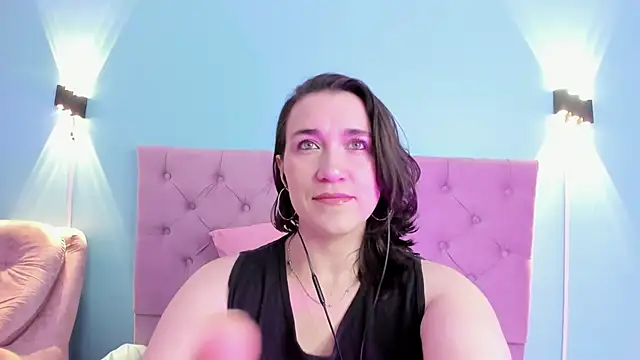 kyoakane online show from December 2024 09:46:01 PM