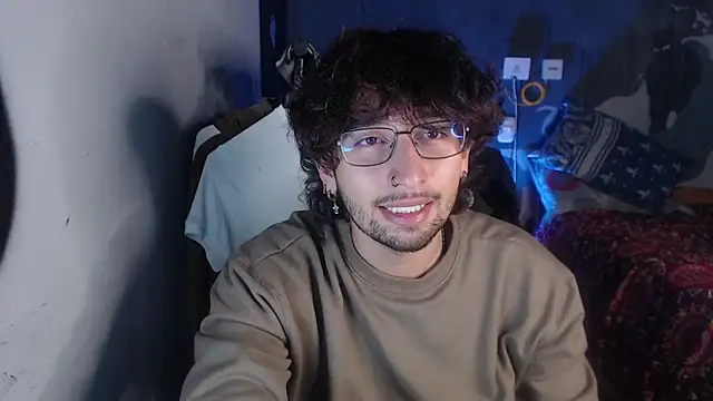 Snapshot of Dereck_Dickson chatting on October 2025 10:20:02 PM Dereck Dickson online show from October 2025 10:20:02 PM