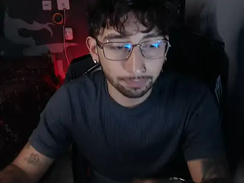 Snapshot of Dereck_Dickson chatting on October 2025 04:58:01 AM Dereck Dickson online show from October 2025 04:58:01 AM